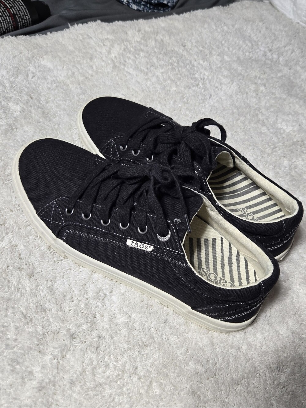 Taos Women's Plim Soul Sneakers Canvas Black Sz 10 New - Picture 9 of 11